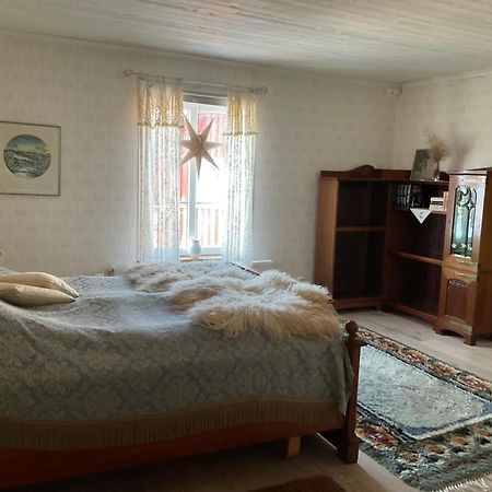 Snaellfaell Country Living - Akerbo Gard Charmigt Renoverad Flygel Кристинехамн Экстерьер фото